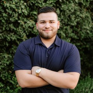 Meet your Posher, Alexzandro